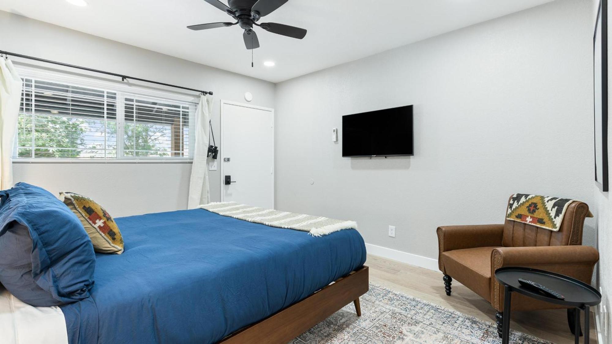 The Charlotte Sequoia Motel R2 スリー・リバーズ エクステリア 写真