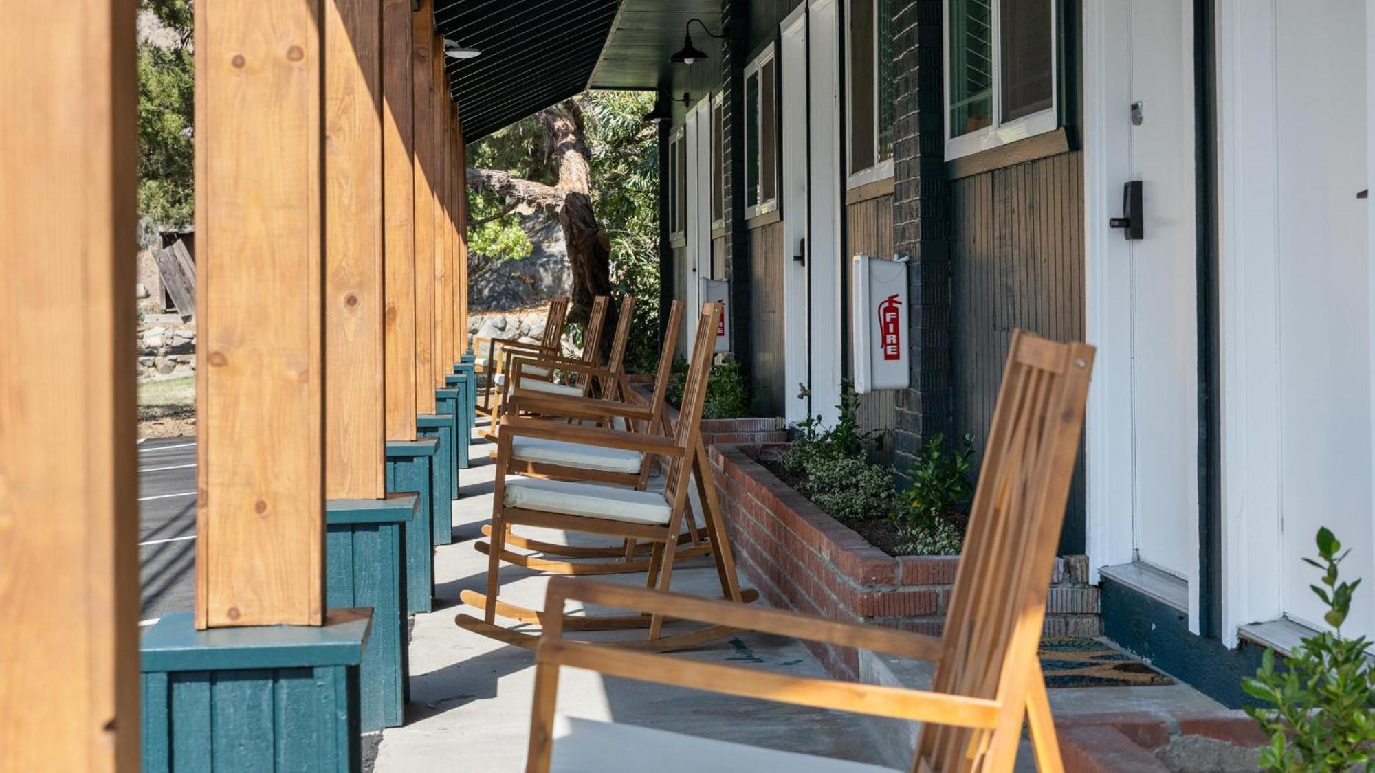 The Charlotte Sequoia Motel R2 スリー・リバーズ エクステリア 写真