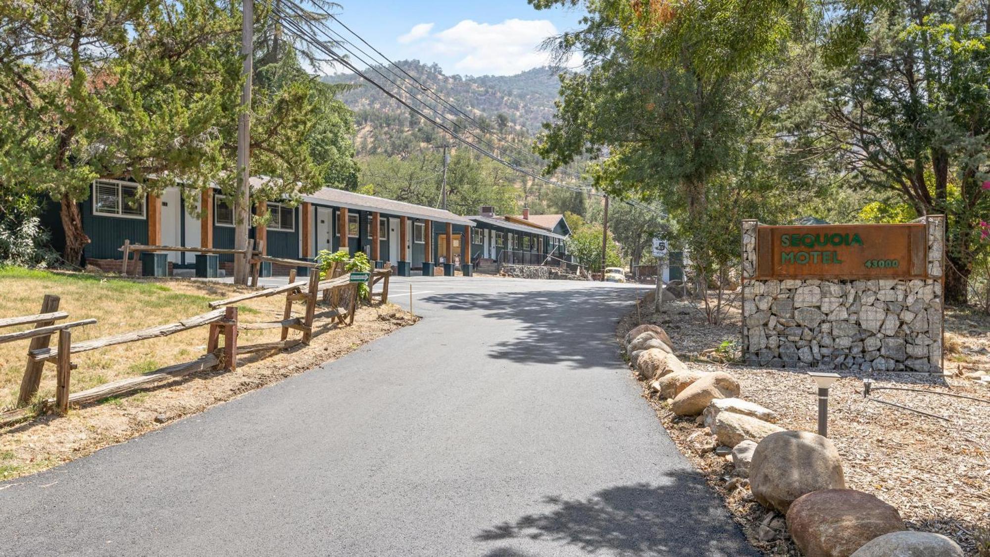 The Charlotte Sequoia Motel R2 スリー・リバーズ エクステリア 写真